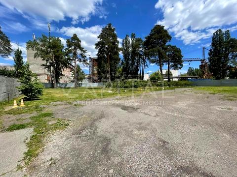 коммерческая по адресу Бориспольская ул., 18Б