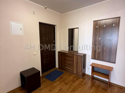 квартира за адресою Науки просп., 60-А