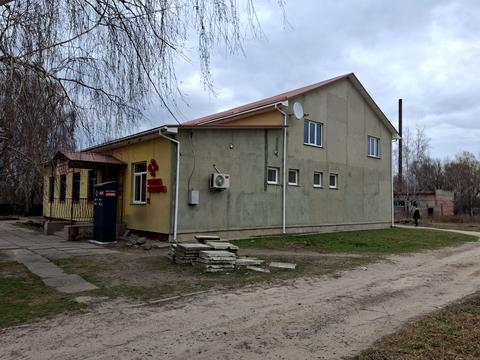 комерційна за адресою Миру вул., 9