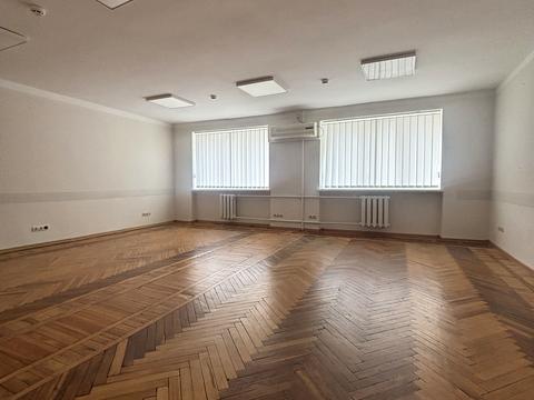 комерційна за адресою Зелена вул., 109