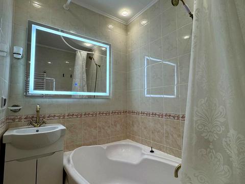 квартира за адресою Олександра Кониського вул. (), 10