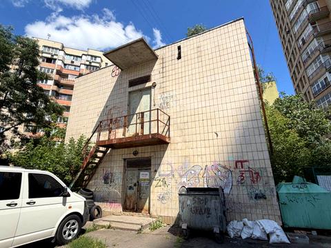 комерційна за адресою Ірпінська вул., 65-А