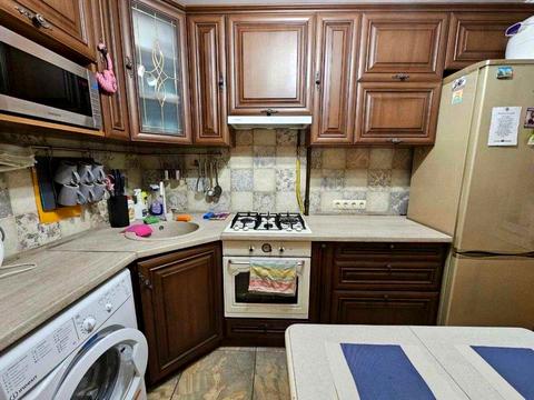квартира по адресу Ушинского ул., 16