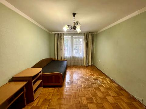 квартира за адресою Межигірська вул., 59