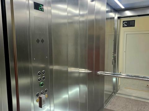 квартира по адресу Львовская ул., 92а