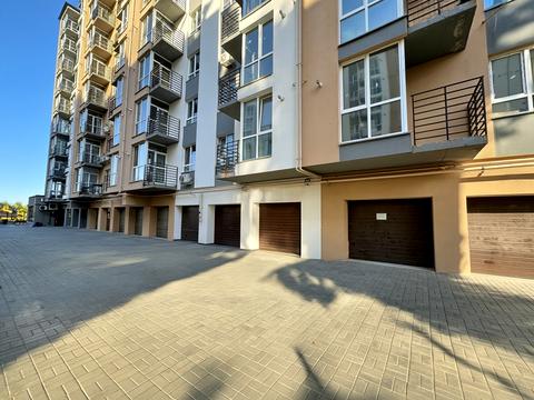 квартира по адресу Співдружності ул., 6