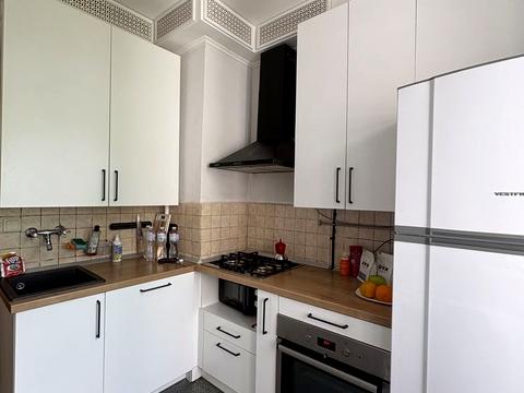 квартира по адресу Строителей ул., 34/1