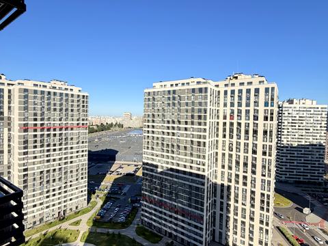 квартира по адресу Олександра Олеся ул., 10