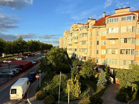 квартира за адресою Богдана Хмельницького вул., 1-А