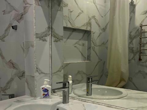 квартира за адресою Грушевського вул., 7