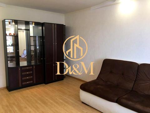 квартира за адресою Анни Ахматової вул., 15