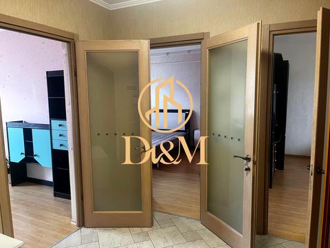 квартира за адресою Анни Ахматової вул., 15