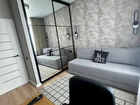 квартира по адресу Краснова ул., (68 перлина)