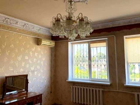 будинок за адресою Петра Каришковського вул. (Еліна)
