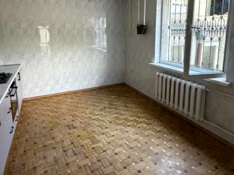 будинок за адресою Петра Каришковського вул. (Еліна)