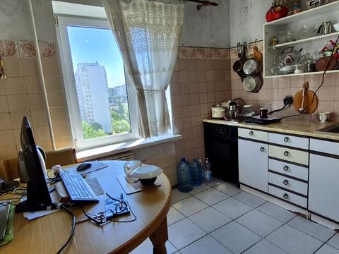 квартира за адресою Ревуцького вул., 13