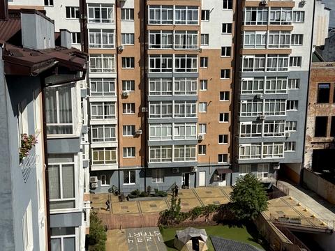 квартира за адресою Андрія Мельника вул., 10 к4