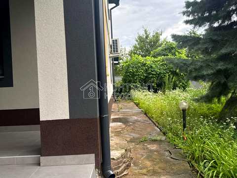 дом по адресу провулок Квітневий