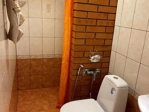 будинок за адресою смт. Брюховичі, Шкільна вул.