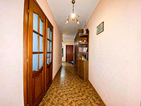 квартира по адресу Деловая ул., 3
