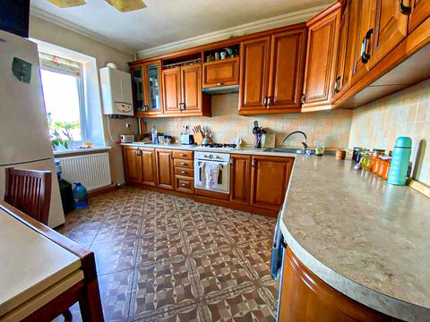 квартира по адресу Деловая ул., 3