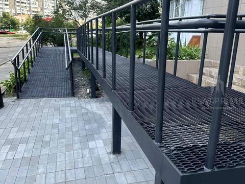 квартира за адресою Анни Ахматової вул., 23