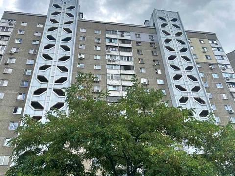 квартира за адресою Анни Ахматової вул., 23