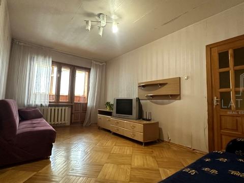 квартира за адресою Анни Ахматової вул., 23