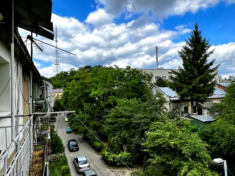 квартира за адресою Олекси Довбуша вул., 7а