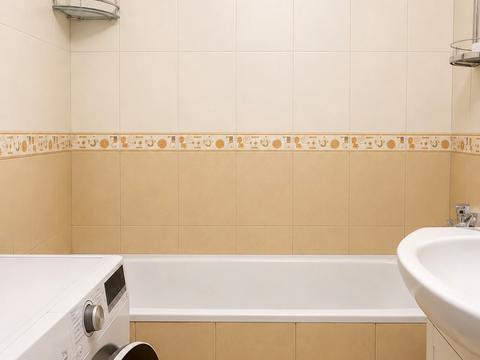 квартира за адресою Анни Ахматової вул., 37