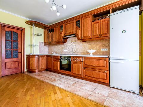 квартира за адресою Михайла Котельникова вул., 1