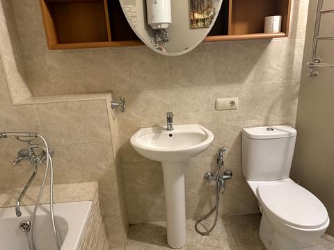 квартира за адресою Академіка Глушкова просп., 9-В