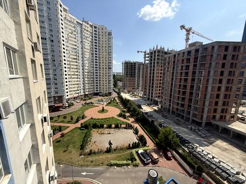 квартира за адресою Академіка Глушкова просп., 9-В