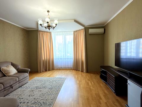 квартира по адресу Осенняя ул., 33