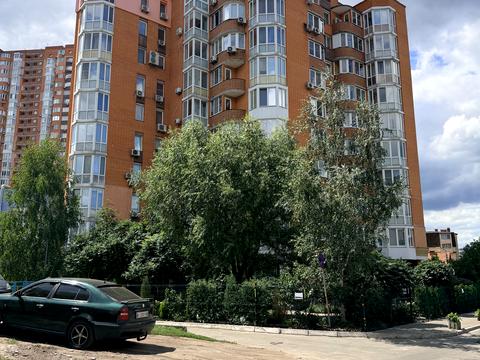 квартира по адресу Осенняя ул., 33