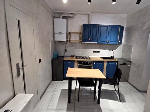квартира за адресою Пекарська вул., 4