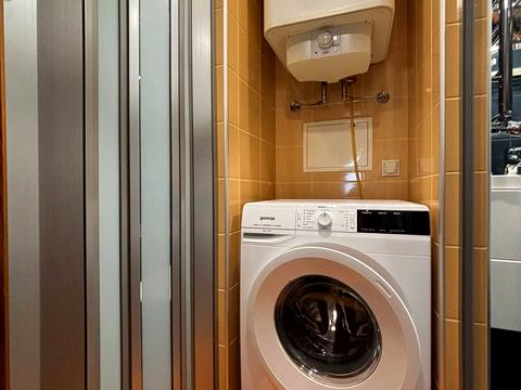 квартира за адресою Академіка Булаховського вул., 30-А