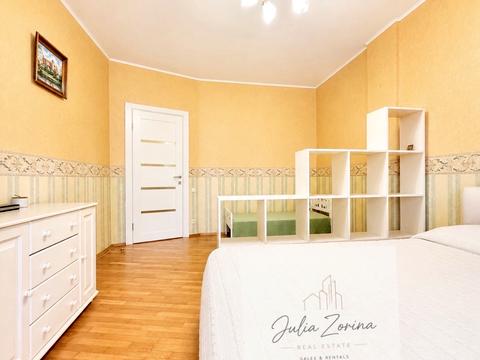 квартира за адресою Михайла Котельникова вул., 33