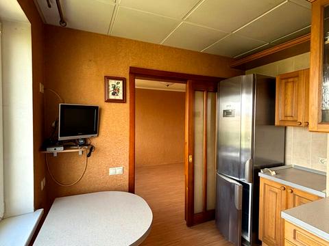 квартира за адресою Академіка Булаховського вул., 30-А