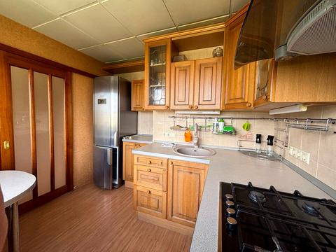 квартира за адресою Академіка Булаховського вул., 30-А