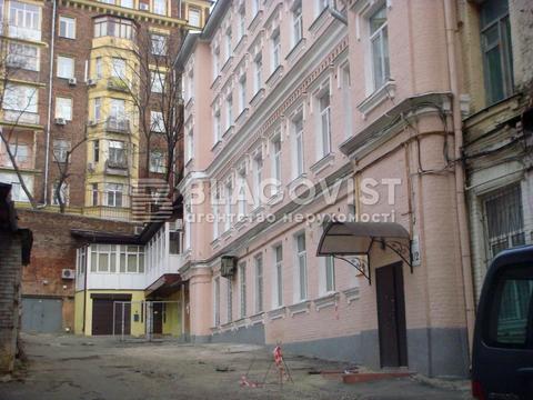 коммерческая по адресу Бассейная ул., 1/2