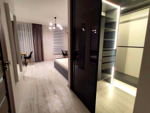 квартира по адресу Олеся Бердника ул., 1-Д