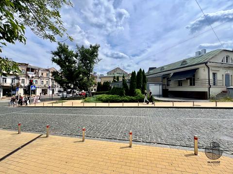 коммерческая по адресу Петра Сагайдачного ул., 27б