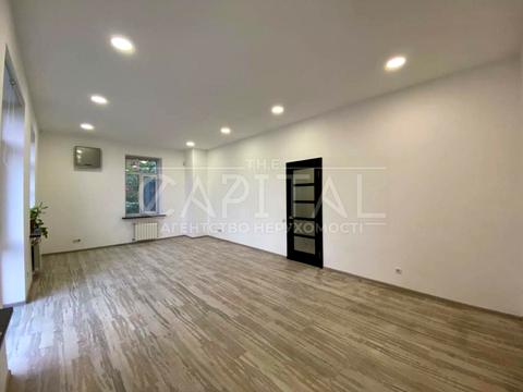 коммерческая по адресу Редутная ул., 58