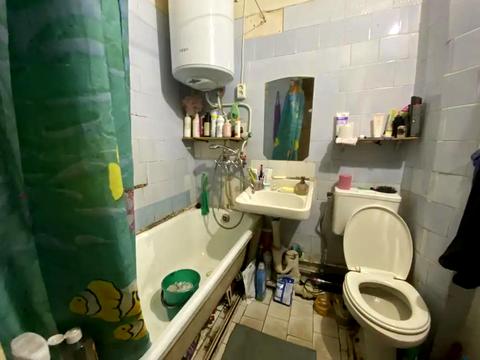 комерційна за адресою Героїв просп., 12