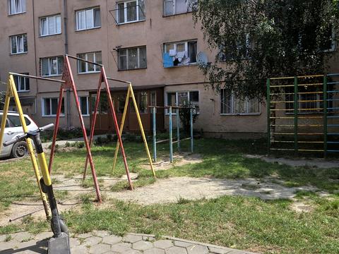 кімната за адресою Євгена Коновальця вул., 136б