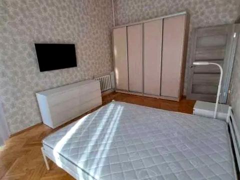 квартира за адресою Інститутська вул., 27/6