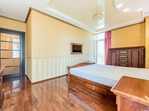 квартира за адресою Регенераторна вул., 4 к3