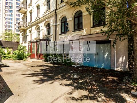 комерційна за адресою Січових Стрільців вул. (Артема), 66