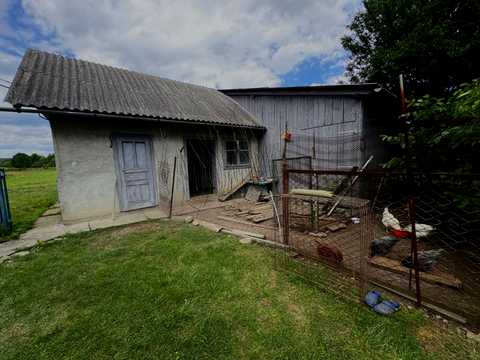 будинок за адресою Новоселів
